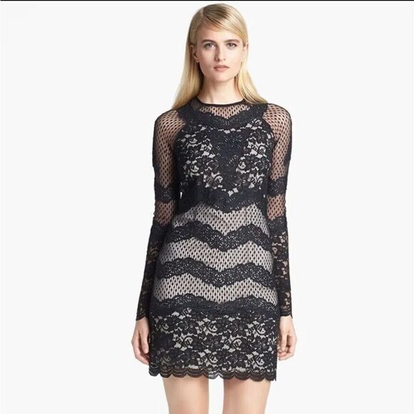 Diane Von Furstenberg Dresses & Skirts - EXCELLENT SEXY Lace long sleeve dress DVF